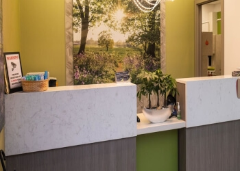 North Vancouver Dentistes Cosmétiques Dr. Kambiz Sharifi - LONSDALE DENTAL CENTRE