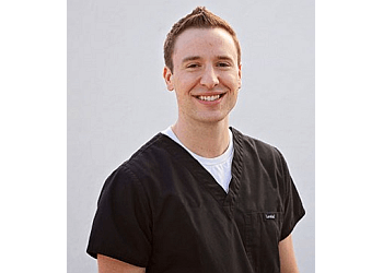 Medicine Hat dentist DR. CHRIS BABA - SUN CITY DENTAL