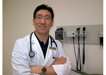 Richmond Hill primary care physician DR. KASRA MIKE HAGHIGHAT, MD., C.C.F.P. - Ultimate Health Medical Centre