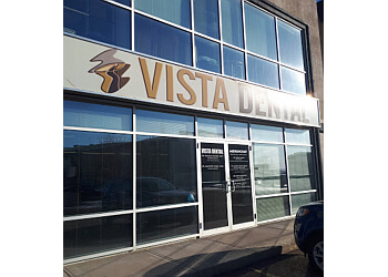 Medicine Hat cosmetic dentist Dr. Mike Atwood - VISTA DENTAL