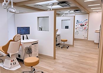 Richmond children dentist DR. Michelle Li - Glow Pediatric Dentistry Richmond