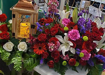Dak's Flowers - Windsor, ON Florists - Design Image