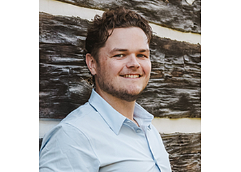 St Catharines manual osteopath Damian Holyome, M.OMSc., B.Kin - AS ABOVE SO BELOW OSTEOPATHY