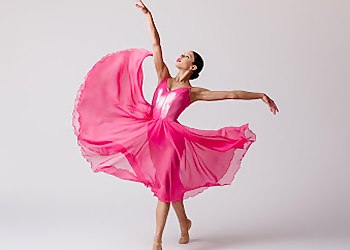 Dancers - Burlington, ON Dance Schools - Performance Image