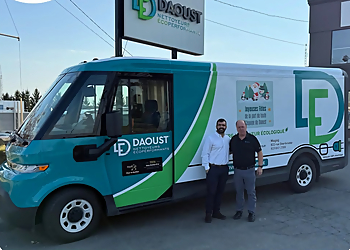 Daoust Nettoyeurs Écoperformants à Trois Rivières - Trois Rivieres, QC Carpet Cleaning - Service Vehicle Image