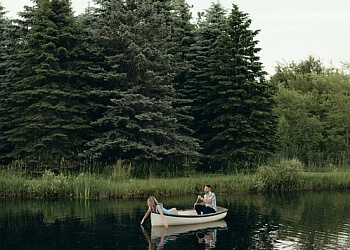 Oakville wedding photographer Darby Mitchell