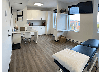 Quebec Physiothérapie Dave Champagne, M. Pht, D. Osteopractic - CHAMPAGNE PHYSIO