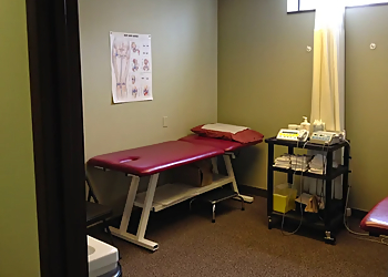 Oshawa physical therapist Dave Rambukkana, PT - DYNAMIC BALANCE PHYSIOTHERAPY & SPORTS INJURIES CENTRE