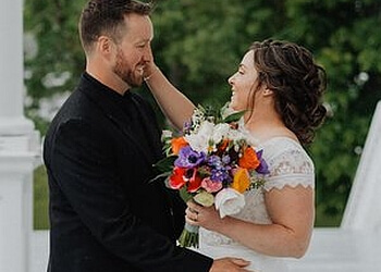 Halifax wedding photographer Dave and Pring Photography