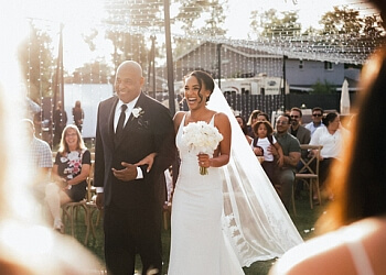 Orangeville wedding officiant Day by Design