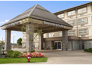 Days Inn & Suites