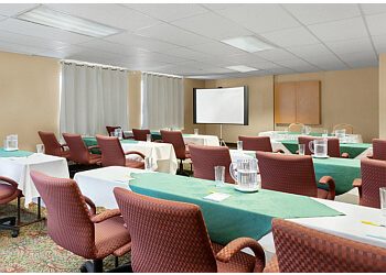 Blainville hotel Days Inn by Wyndham Blainville Conference Centre