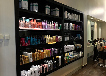 De Neuville coiffure et spa - Brossard, QC Spas - Salon Interior Image