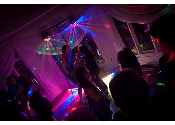 Sarnia Djs DeanJ Services - the FUN DJ