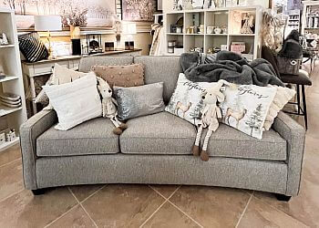 Welland furniture store Decor Amour