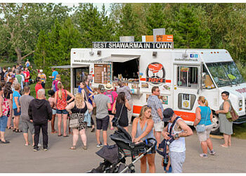 Edmonton Camions De Nourriture Dedo's Food Truck and Catering