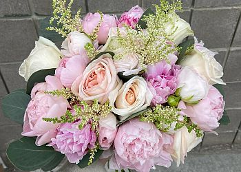 Calgary florist Deer Valley Florist