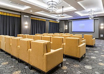 Aurora Maisons De Retraite Delmanor Aurora