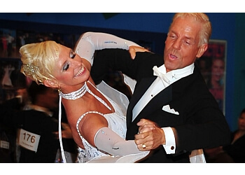 Surrey wedding dance choreography Delta Dance