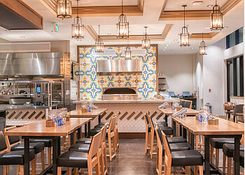 Kelowna hotel Delta Hotels by Marriott Grand Okanagan Resort