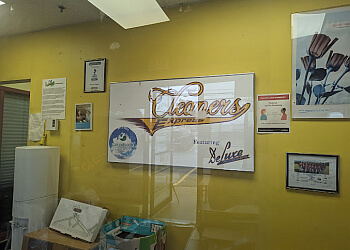 Halifax dry cleaner Deluxe Dry Cleaners