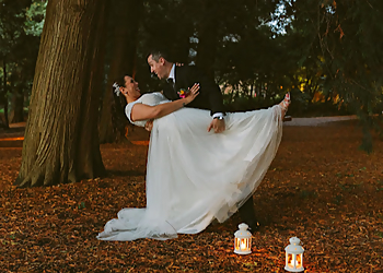 Demin Photography - Vancouver, BC Wedding Photographers - Work Image