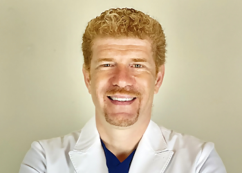 Dennis Bishev BScN, MD(Eur), DOMP - BALANCE BEYOND HEALTH - Richmond Hill, ON Manual Osteopaths - Practitioner Image