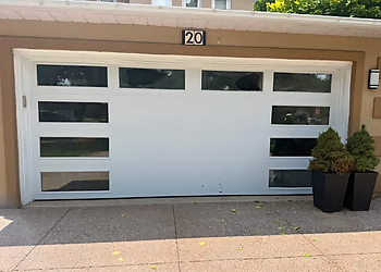 Deol Garage Doors Inc. - Caledon, ON Garage Door Repair - Service Image
