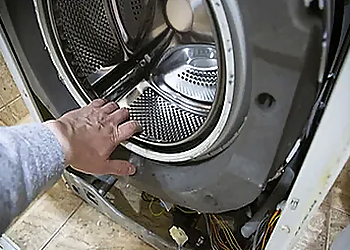 Dependable Appliances Kingston - Kingston, ON Appliance Repair Services - Repair Process Image