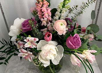 Stratford Fleuristes Designs By Cate