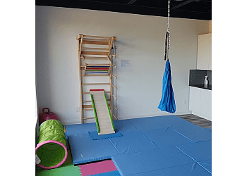 Mississauga occupational therapist Developing Hands Pediatric Therapy