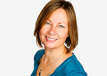 Diane Swiderski - WOMEN'S OSTEOPATHY CLINIC - Guelph, ON Manual Osteopaths - Therapist Image