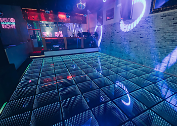 Windsor night club Disco Inferno Dance Bar