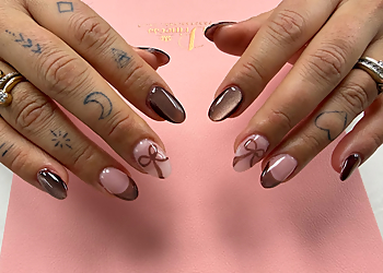 Diva Nails - Thunder Bay, ON Salons De Manucure - Nail Enhancements