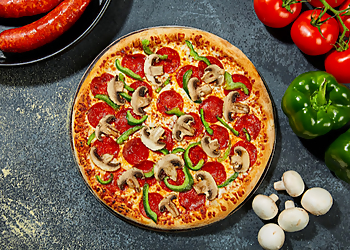 Aurora pizza place Domino's Pizza Aurora