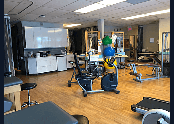 Winnipeg Physiothérapie Don Charbonneau, BMR-PT - RIVER EAST PHYSIOTHERAPY & SPORTS FITNESS CLINIC