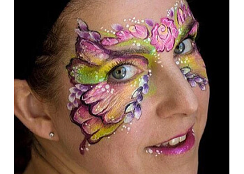 Laval face painting Doodlebug Face Painting