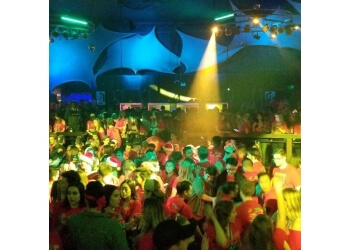 Dos Tequilas Night Club
