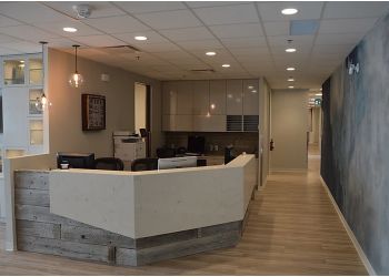 Calgary Médecins généraliste Dr. Adrian Anderton - MIDPARK MEDICAL