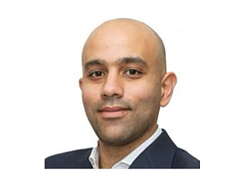 Victoria cosmetic dentist Dr. Ahmed Farid - TUSCANY DENTAL CENTRE
