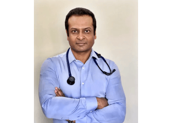 Dr. Akash Sinha, MBBS, MRCPCH, MD, FRCPC - MAHOGANY MEDICAL 
