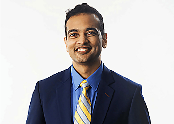 Dr. Akshay Jain - Surrey, BC Endocrinologists - Doctor Portrait Image