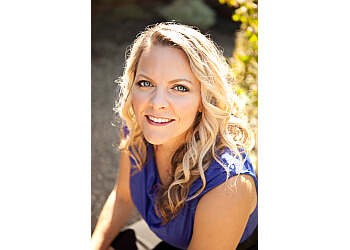 Kelowna naturopathy clinic Dr. Alana Berg, ND - AXIOM HEALTH CLINIC