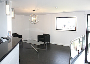 Whitby plastic surgeon Dr. Alexander Golger - AVENUE PLASTIC SURGERY