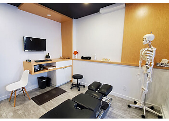 Saint Jerome Chiropraticiens Dr. Alexandre Lacelle, Chiropraticien DC - CENTRE CHIRO-ACTION