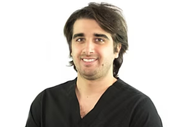Gatineau dentist Dr. Amine Jai-Mansouri - CLINIQUE DENTAIRE DR MANSOURI INC.