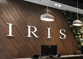 Quebec pediatric optometrist Dr. Anais Que Kh Lam, OD - IRIS OPTOMÉTRISTES ET OPTICIENS