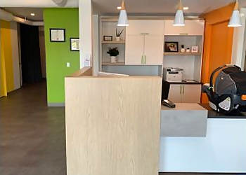 Dr. Andréanne Bouchard - CLINIQUE COURTE ÉCHELLE - Saguenay, QC Podiatrists - Clinic Interior Image