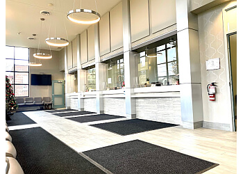 London rheumatologist Dr. Andy Thompson - THE ARVA CLINIC