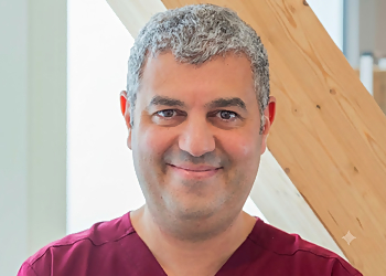 Dr. Anis Aziz Dr. Anis Aziz - Sault Ste Marie, ON Urologues - Doctor Portrait Image